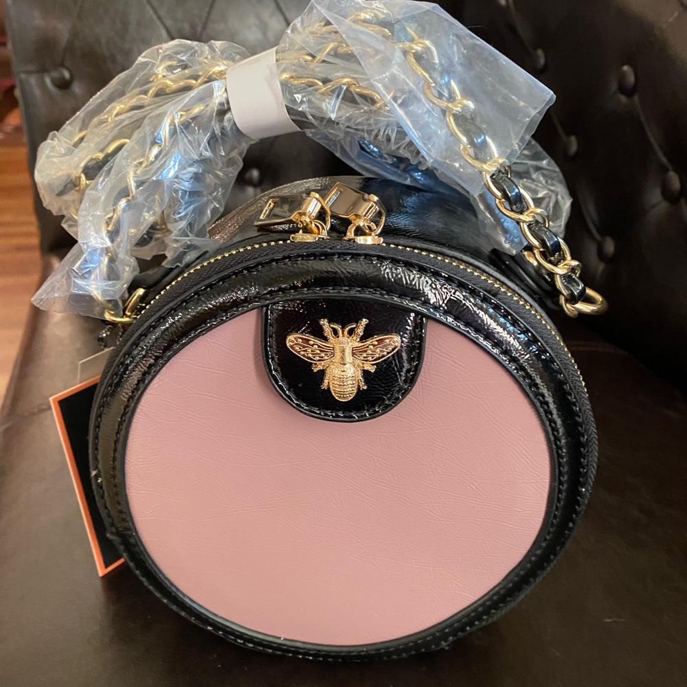 Beautiful shoulder bag